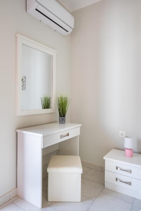 Lilis Apartment 3 Kerpe Dış mekan fotoğraf